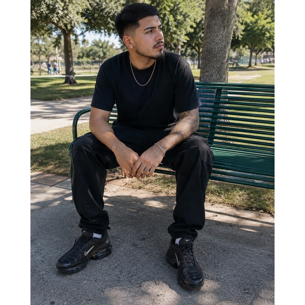 Nike Air Max Plus TN Triple Black Silver Swoosh CJ9696-001 Mens 8.5